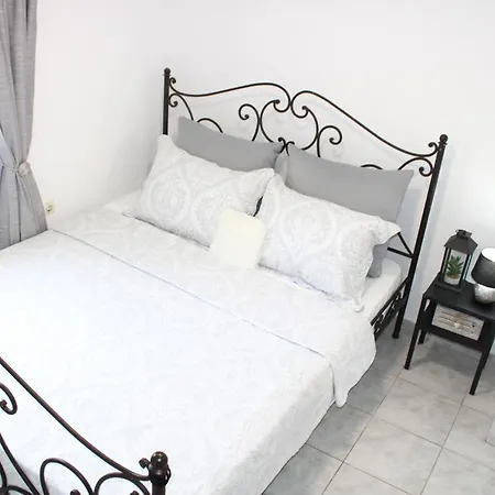 Casa De Achivadolimni * Provatas